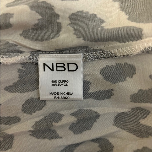 NBD Animal Print Wrap Skirt Multi
Colored Size small - Picture 6 of 7